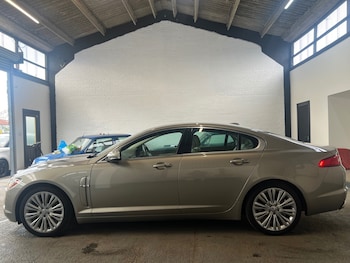 Used Jaguar XF 2011 for sale - 78161692: Photo