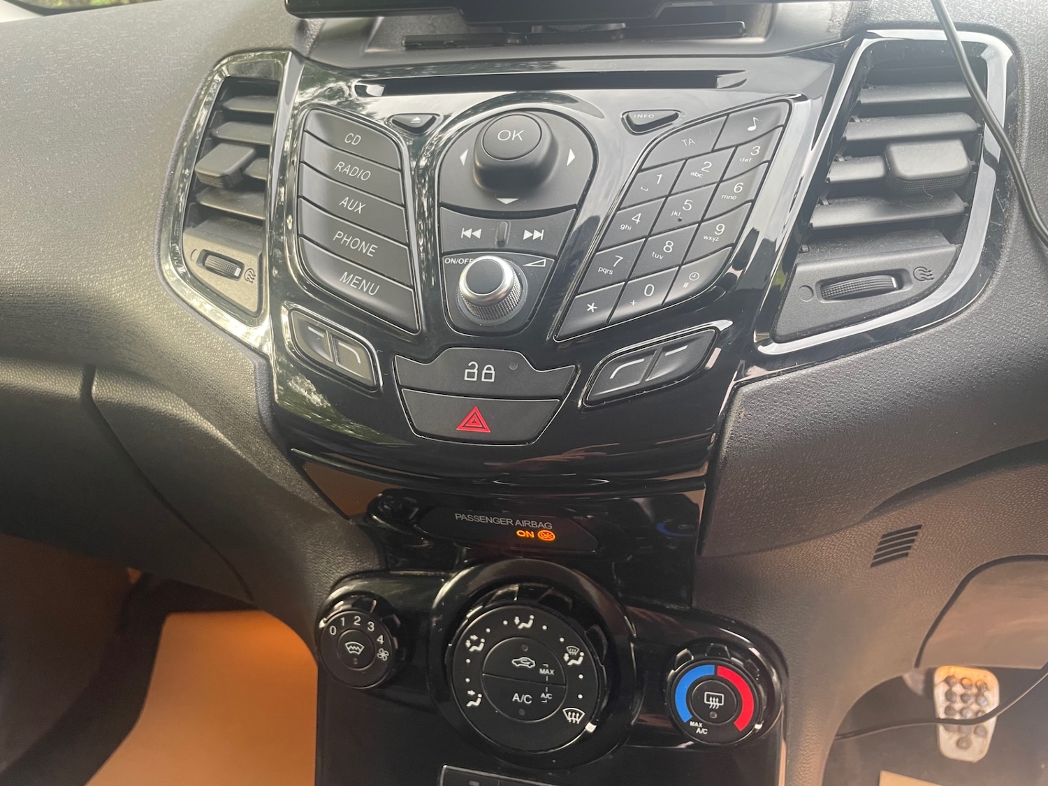 Used Ford Fiesta 2014 for sale - 75988245: Photo 10