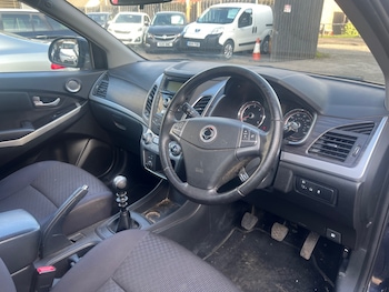 Used Ssangyong Korando 2015 for sale - 78223262: Photo