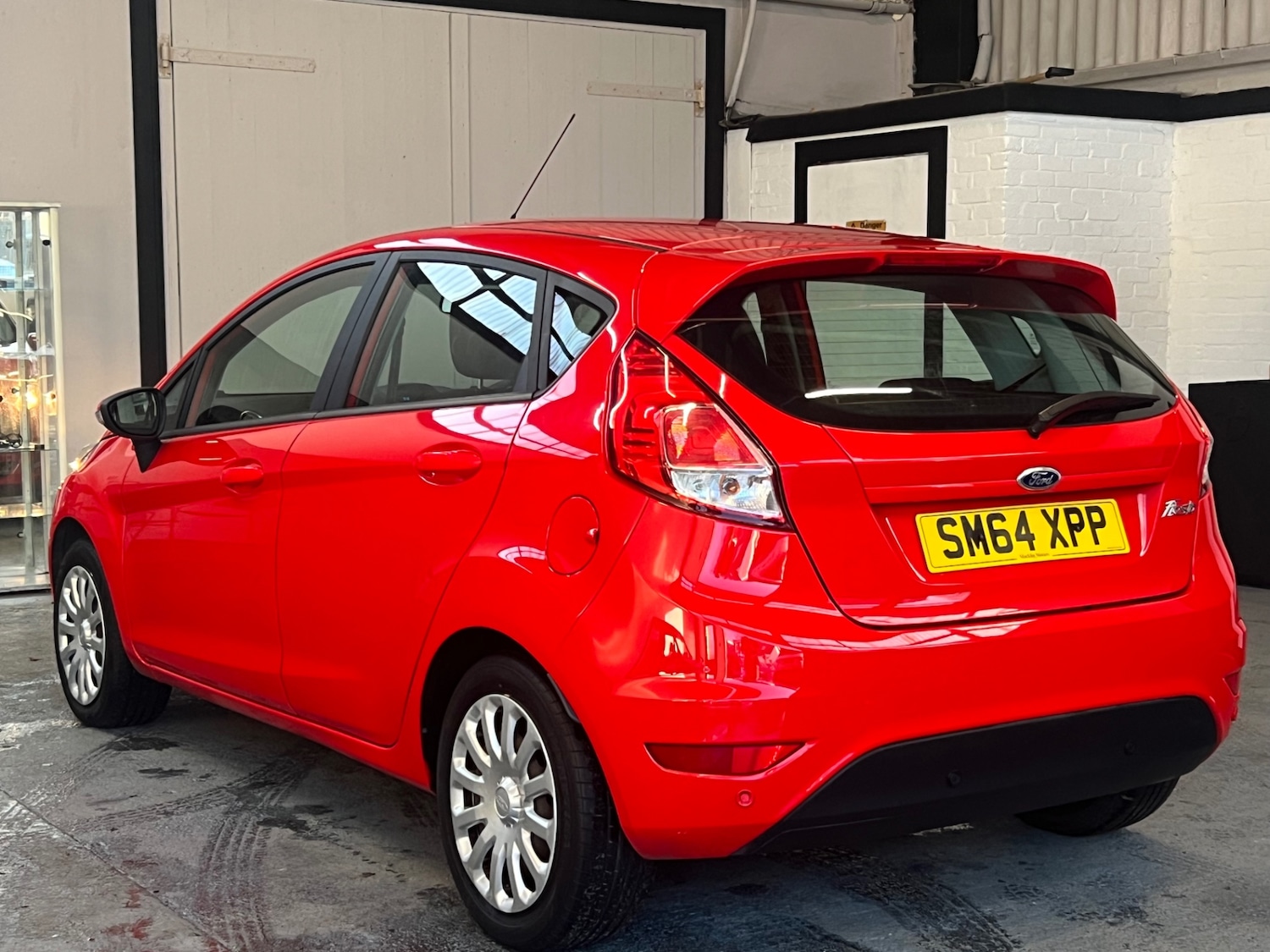 Used Ford Fiesta 2015 for sale - 76921532: Photo 5