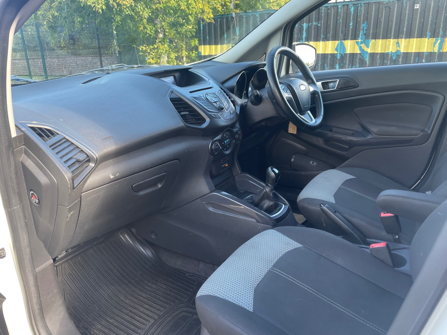 Used Ford Ecosport 2017 for sale - 76075552: Photo 15