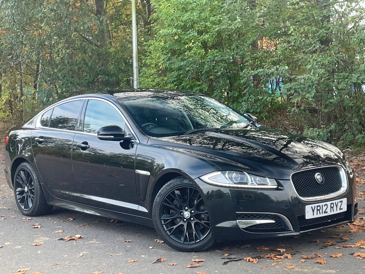 Used Jaguar XF 2012 for sale - 76298956: Photo 1