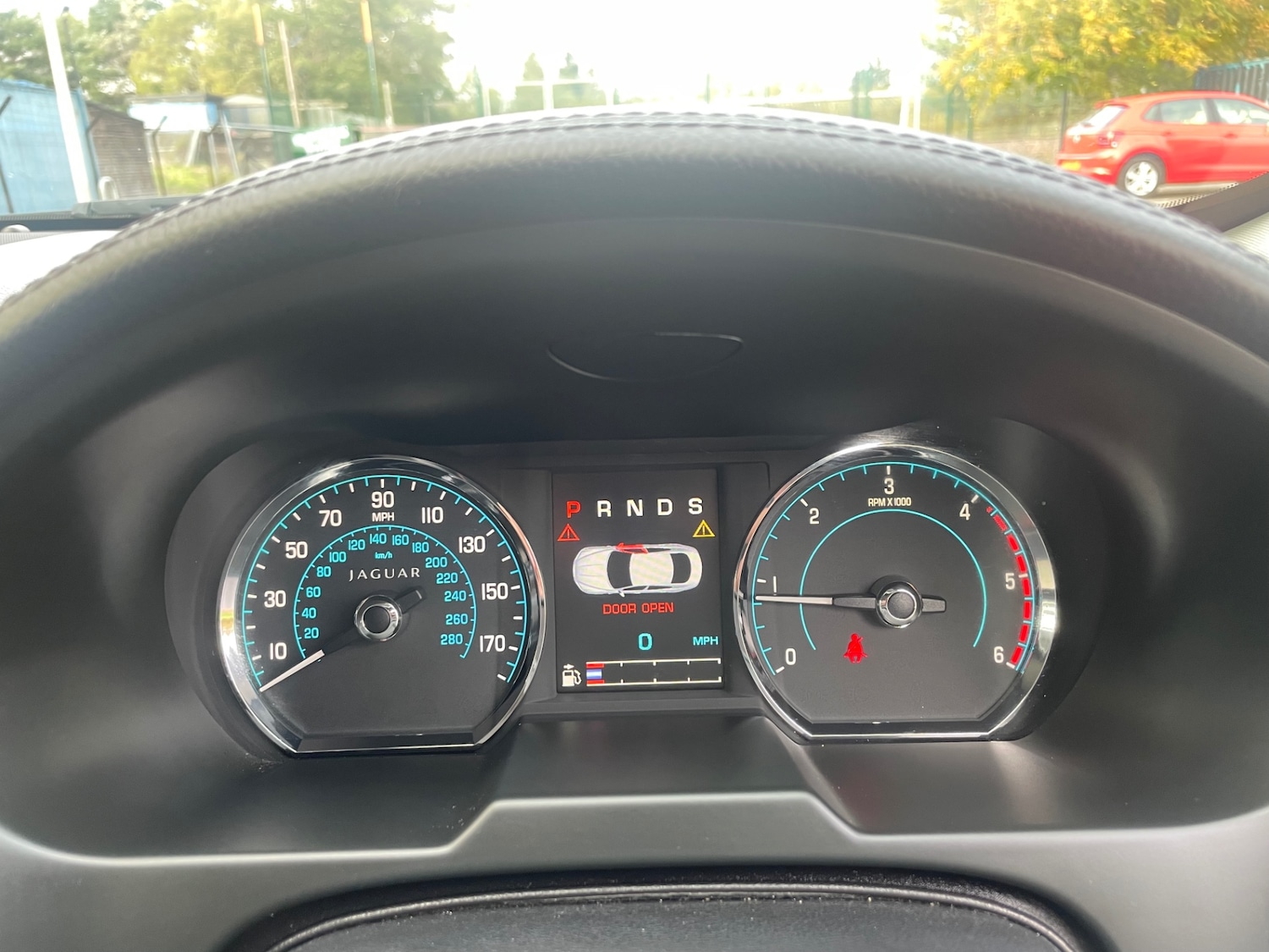 Used Jaguar XF 2012 for sale - 76298956: Photo 10