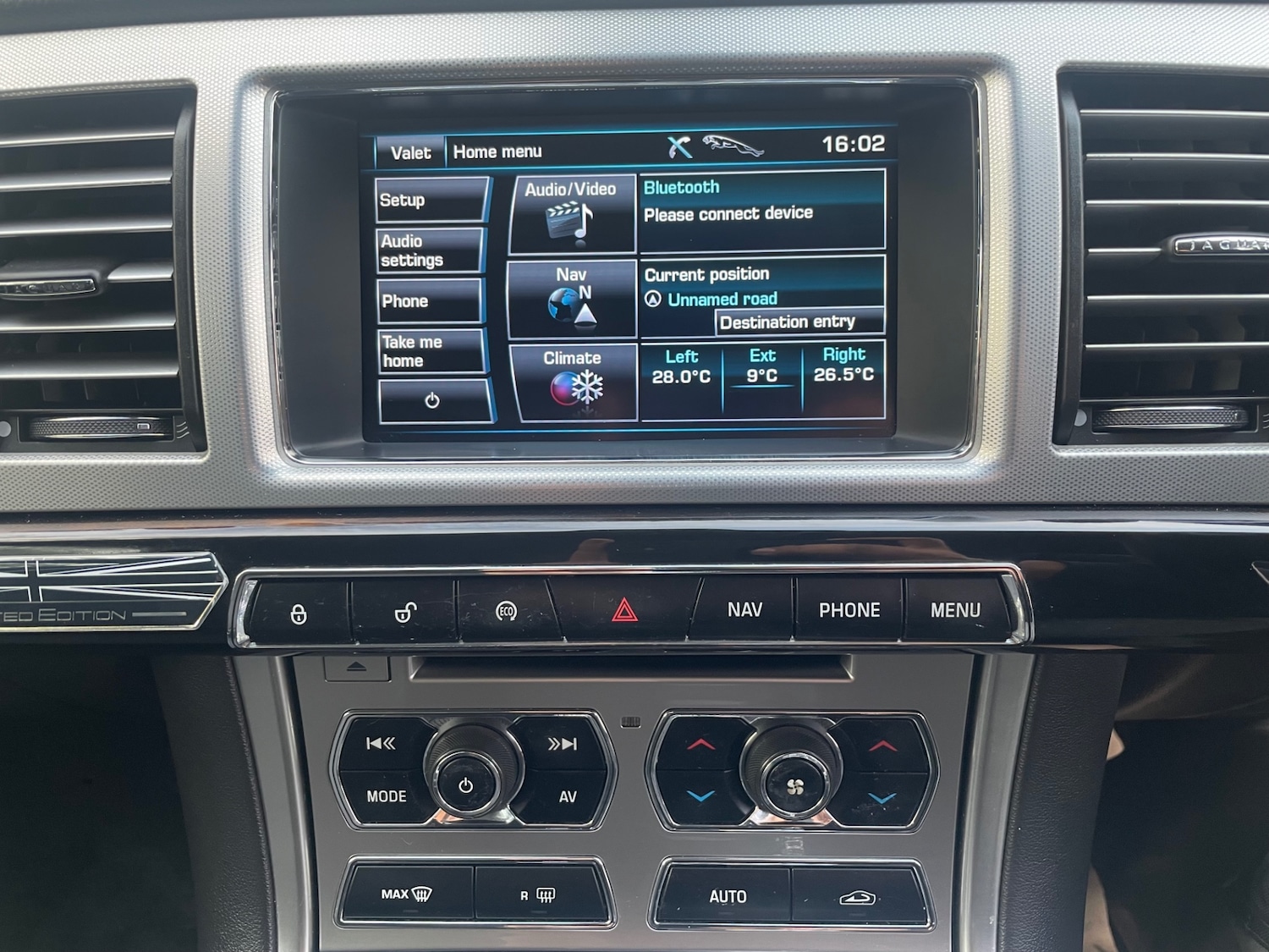 Used Jaguar XF 2012 for sale - 76298956: Photo 11