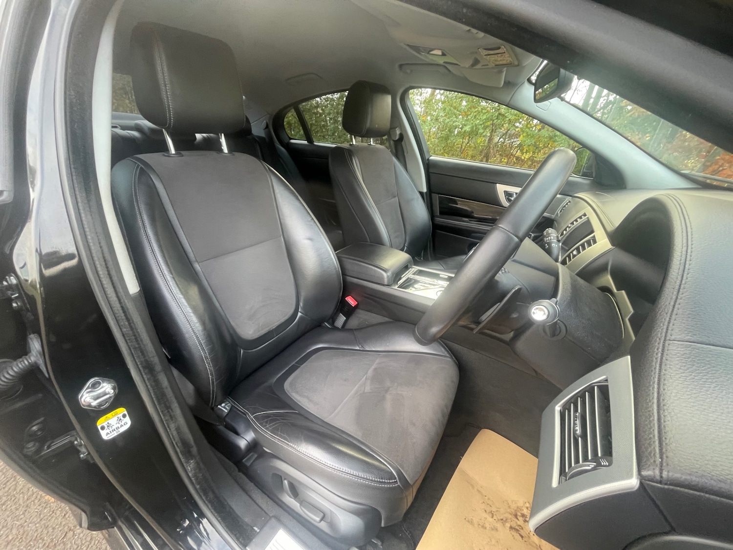 Used Jaguar XF 2012 for sale - 76298956: Photo 15