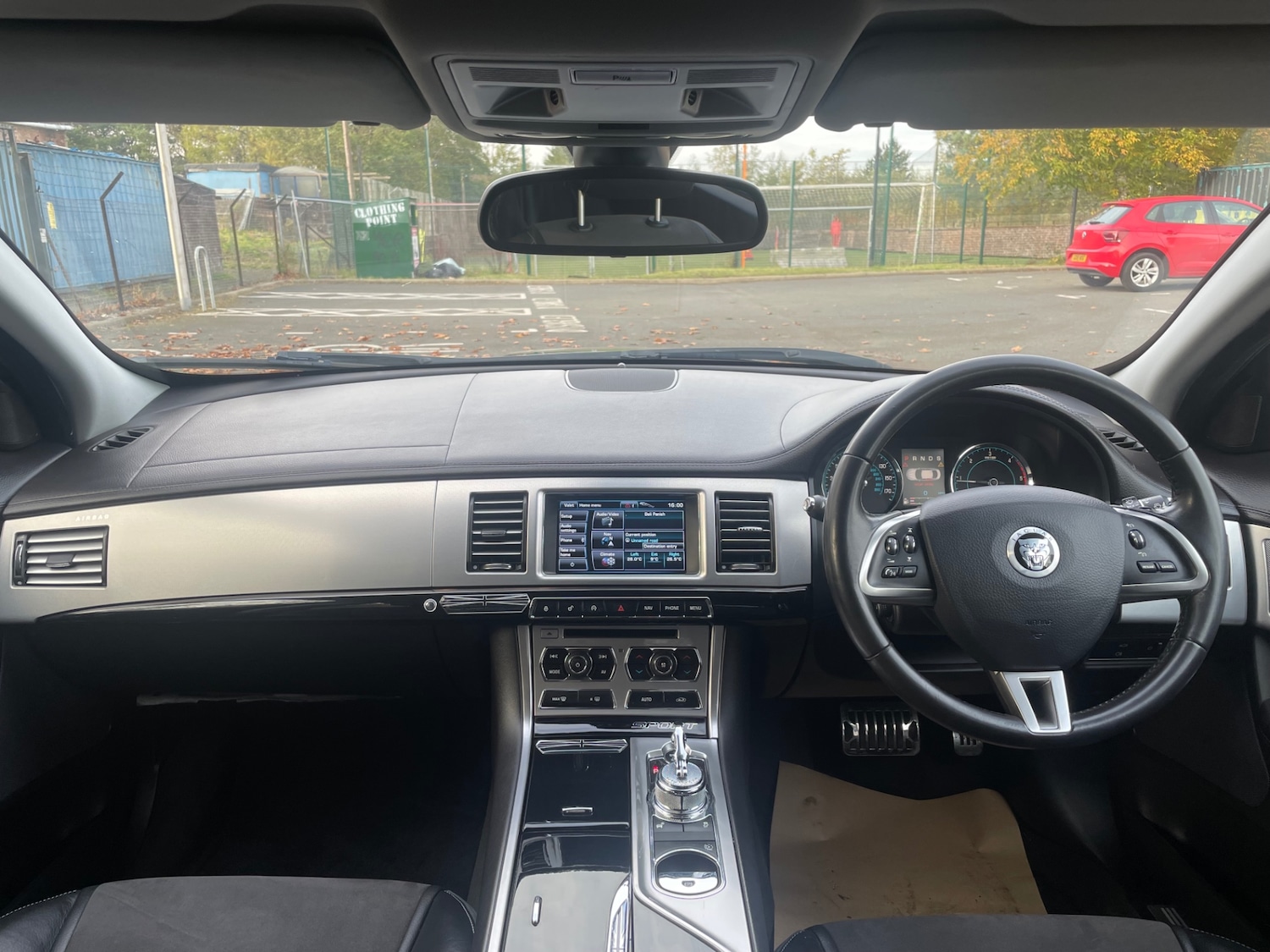 Used Jaguar XF 2012 for sale - 76298956: Photo 17