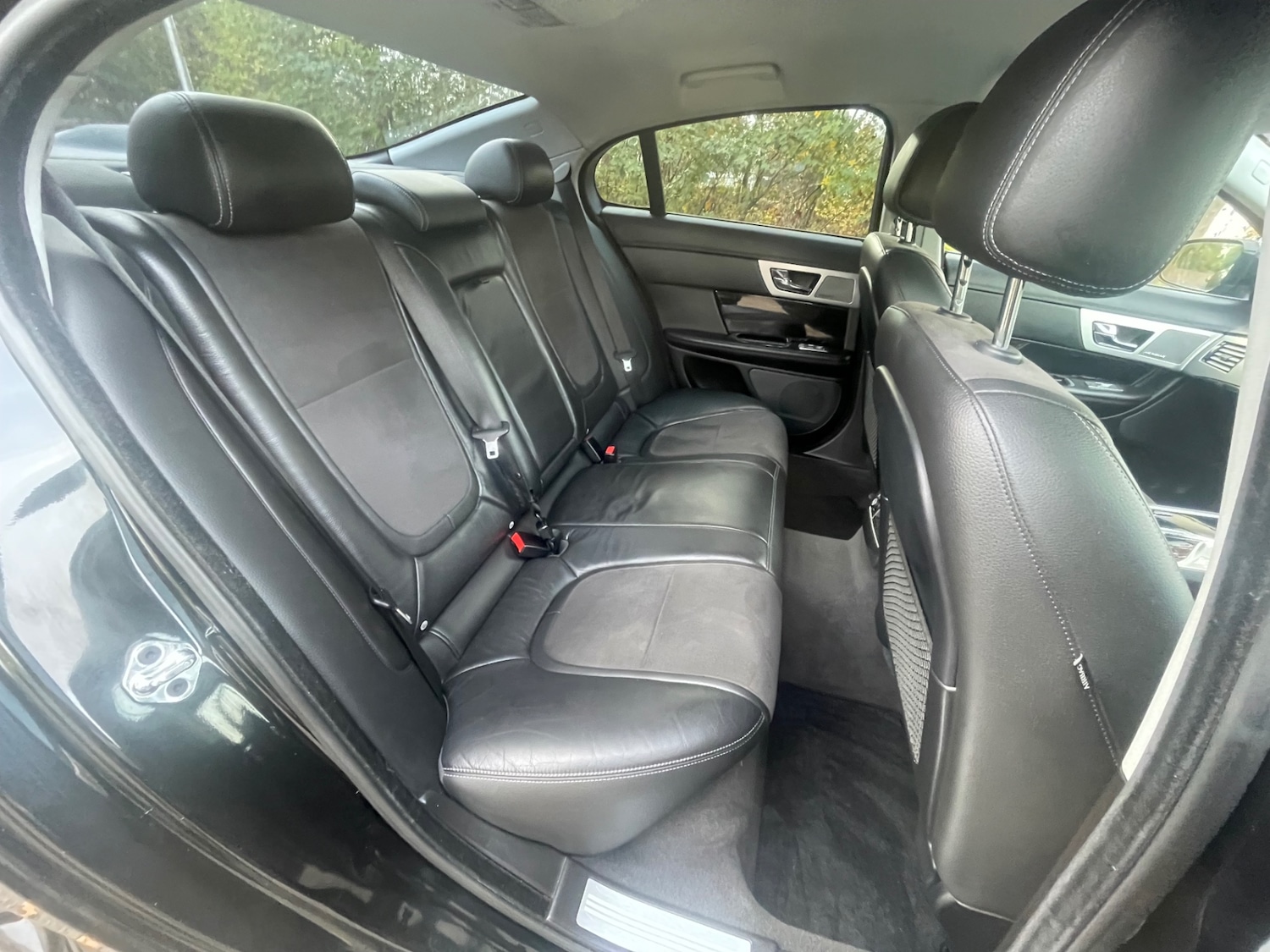 Used Jaguar XF 2012 for sale - 76298956: Photo 21