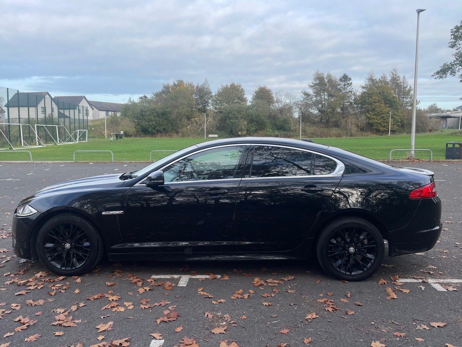 Used Jaguar XF 2012 for sale - 76298956: Photo 4