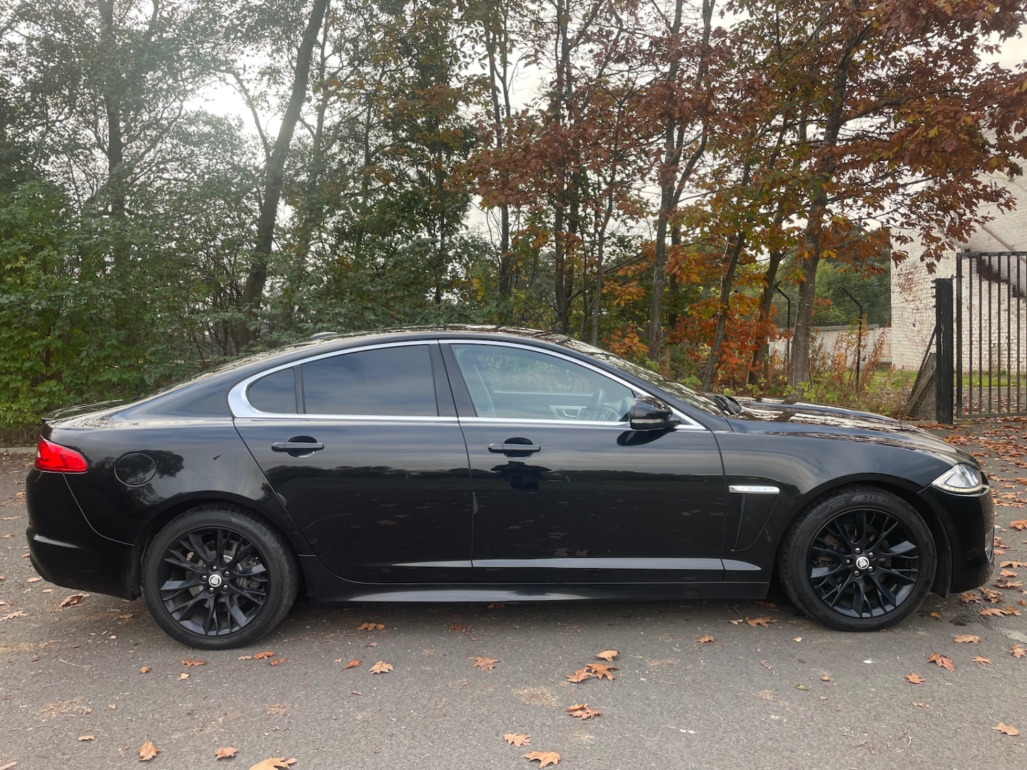 Used Jaguar XF 2012 for sale - 76298956: Photo 8
