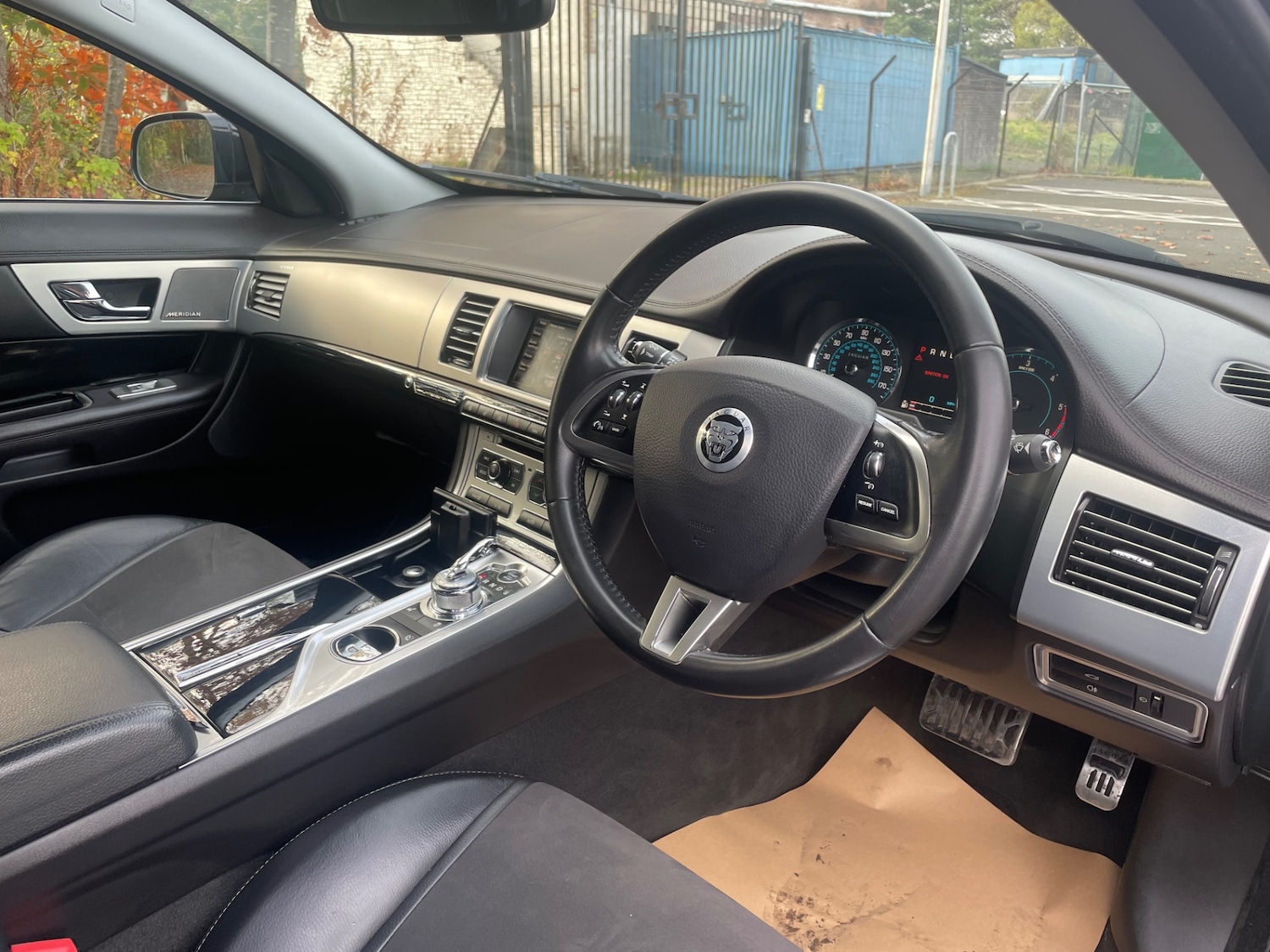 Used Jaguar XF 2012 for sale - 76298956: Photo 9