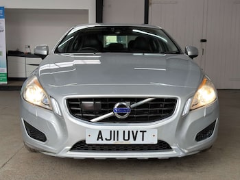 Used Volvo S60 2011 for sale - 79331259: Photo