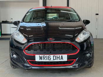 Used Ford Fiesta 2016 for sale - 79558049: Photo