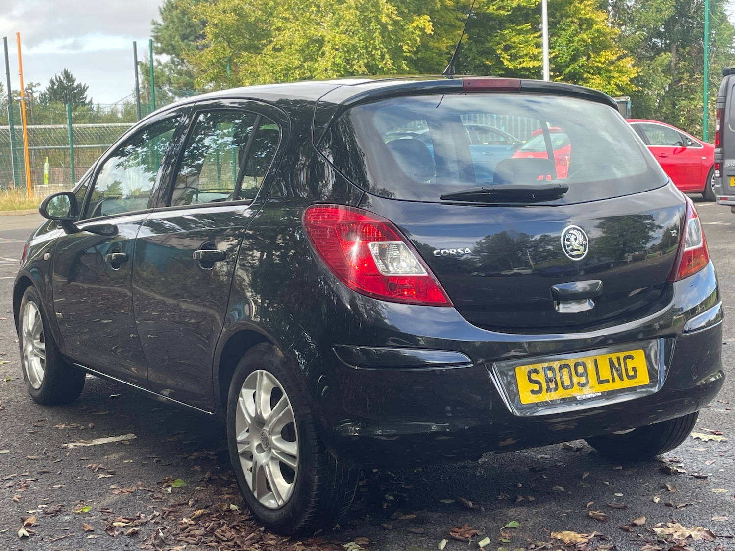 Used Vauxhall Corsa 2009 for sale - 75987809: Photo 5