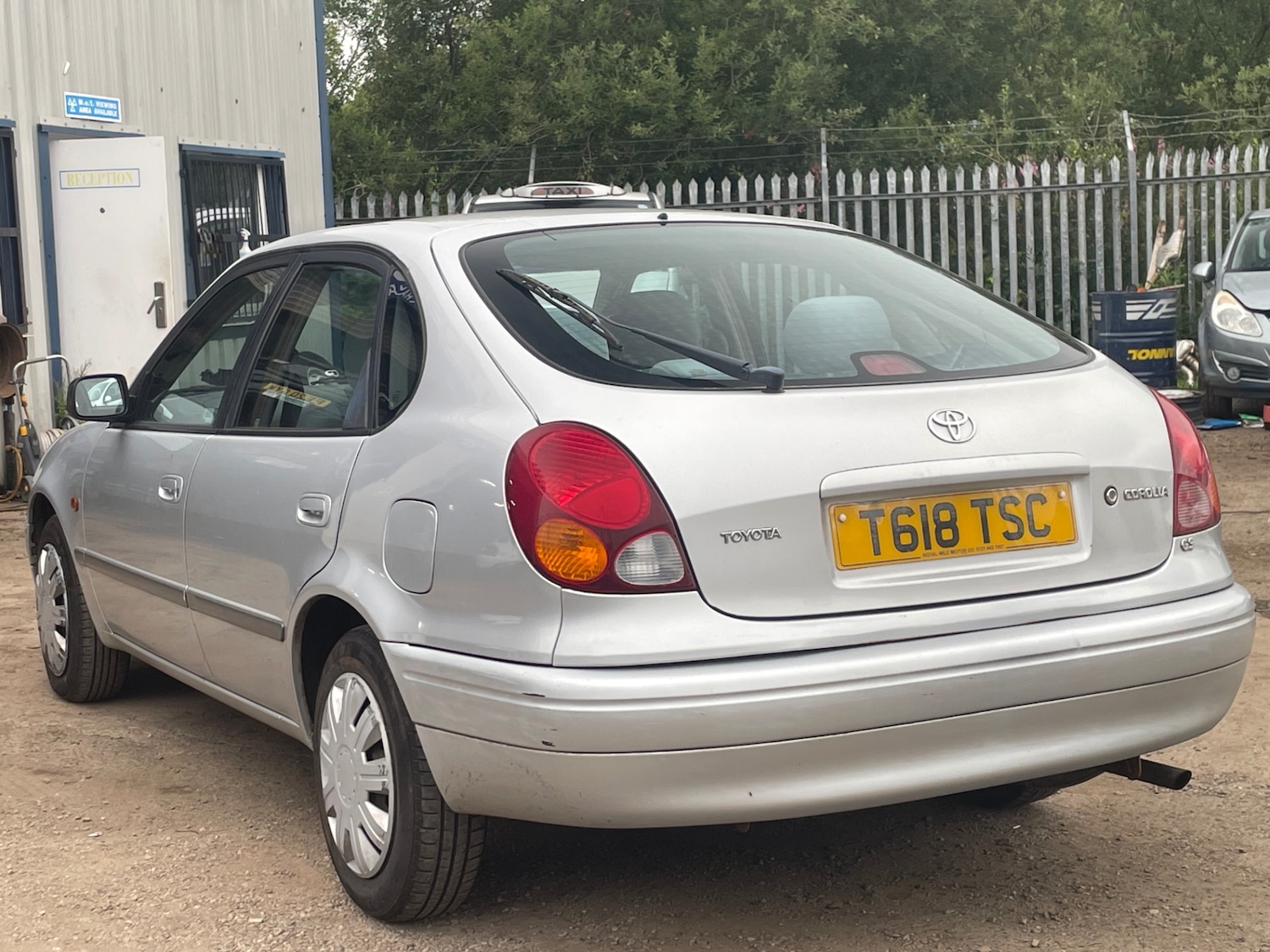 Used Toyota Corolla 1999 for sale - 76126520: Photo 7