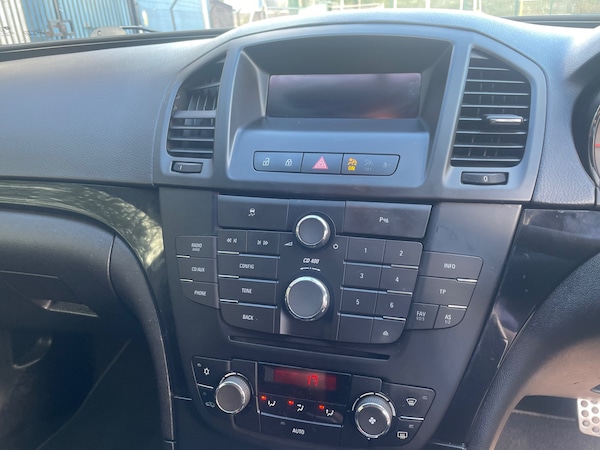 Used Vauxhall Insignia 2011 for sale - 76231843: Photo 10