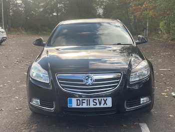 Used Vauxhall Insignia 2011 for sale - 76231843: Photo 2