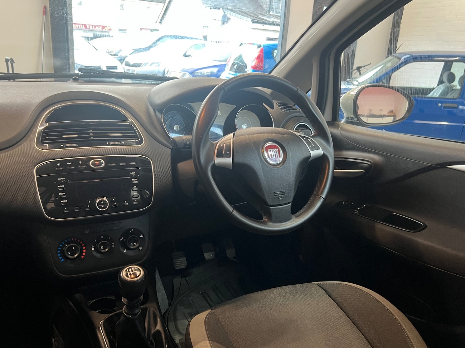 Used Fiat Punto 2012 for sale - 77008471: Photo 14