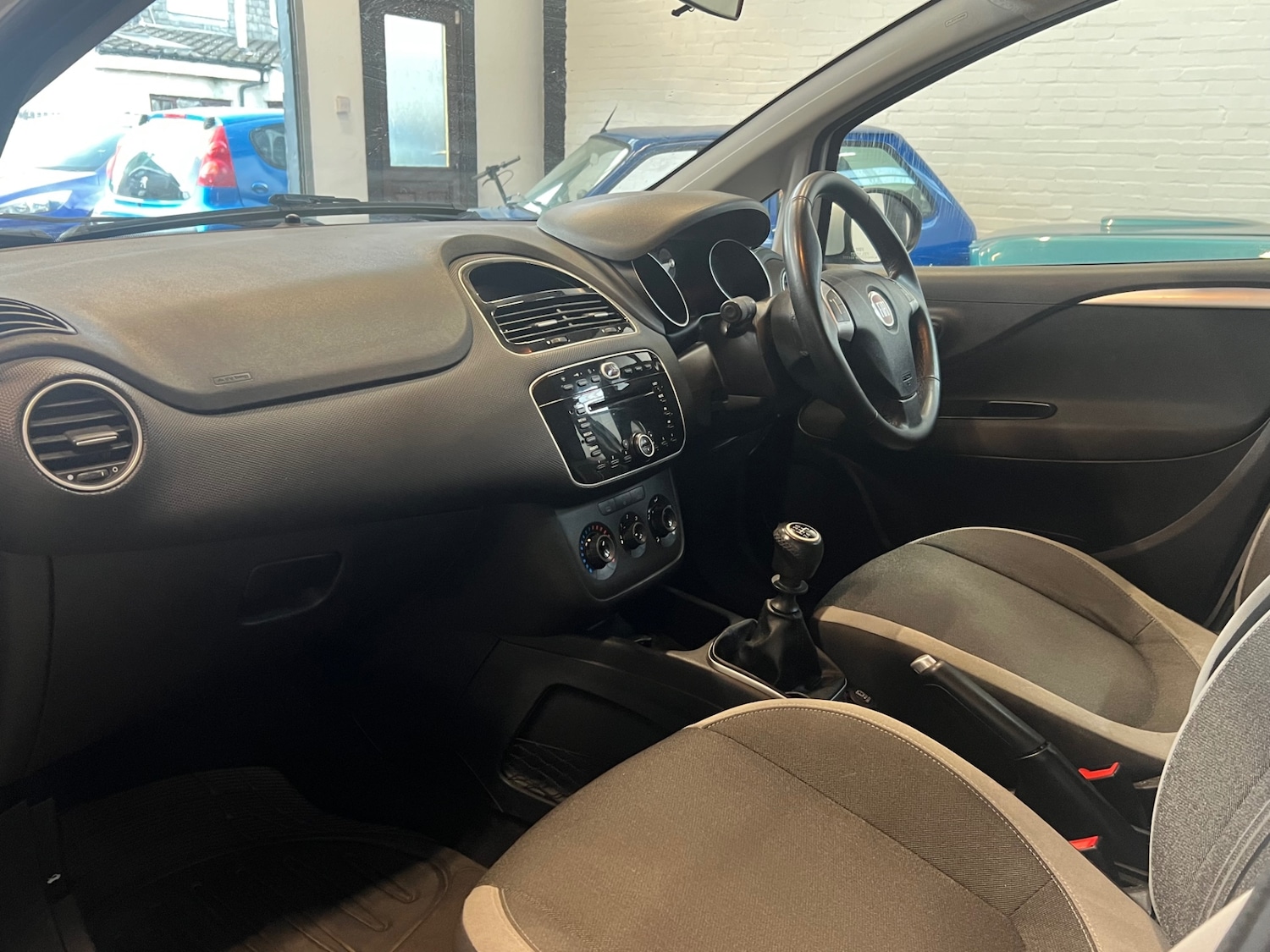 Used Fiat Punto 2012 for sale - 77008471: Photo 15