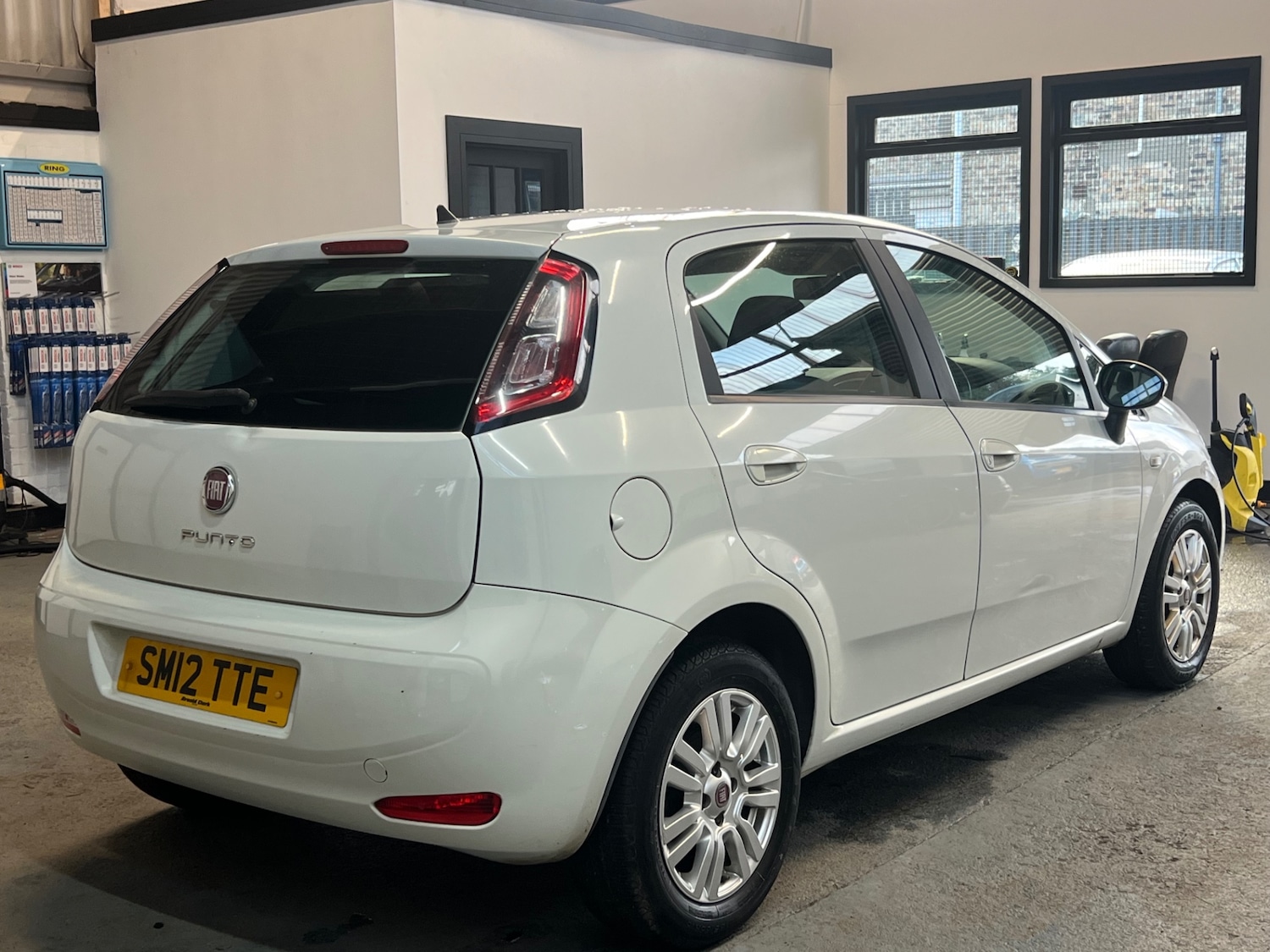 Used Fiat Punto 2012 for sale - 77008471: Photo 7