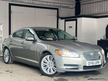 Used Jaguar XF 2011 for sale - 79331240: Photo