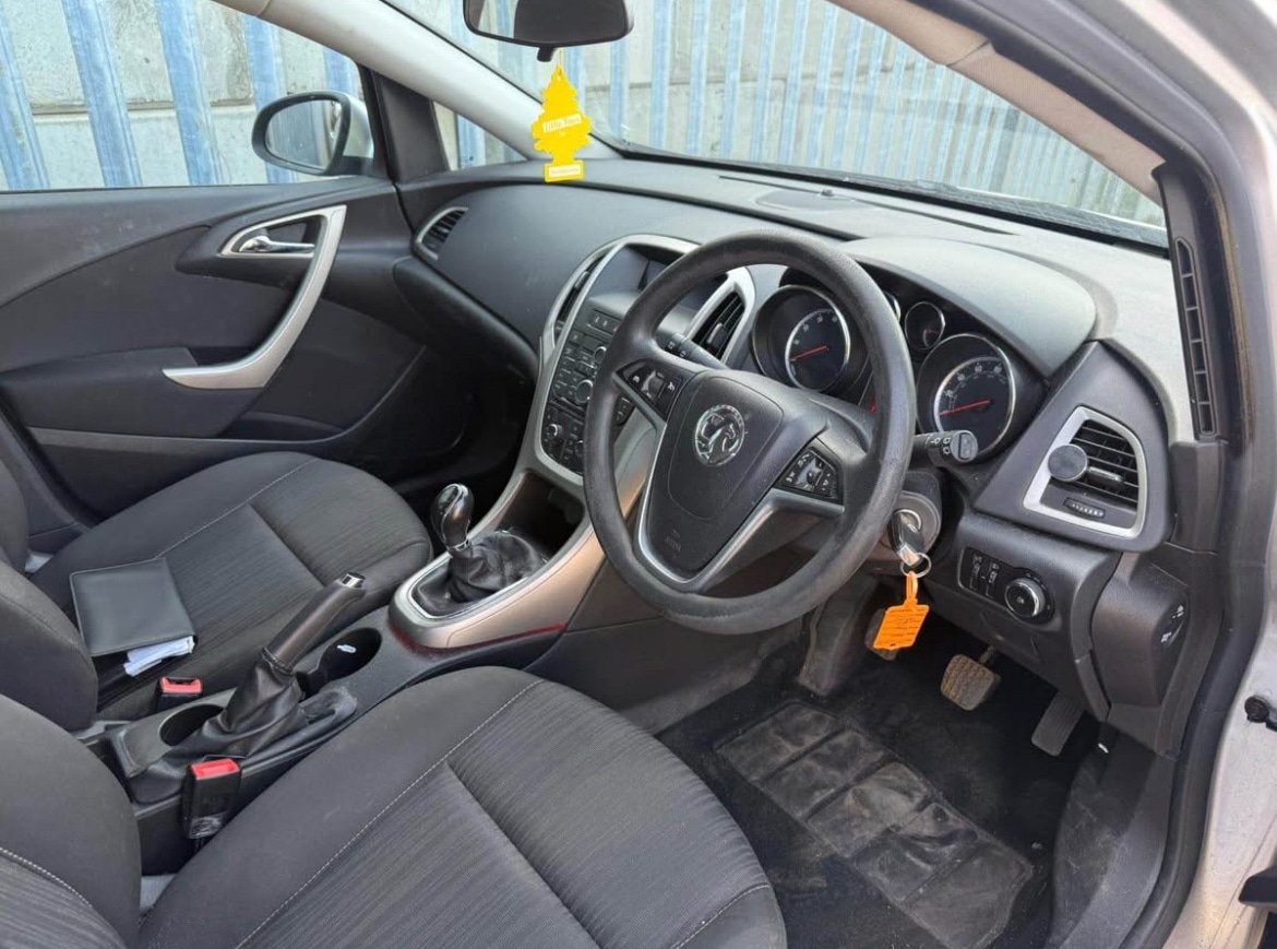 Used Vauxhall Astra 2009 for sale - 76126536: Photo 5