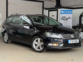 Used Volkswagen Passat 2011 for sale - 79331258: Photo