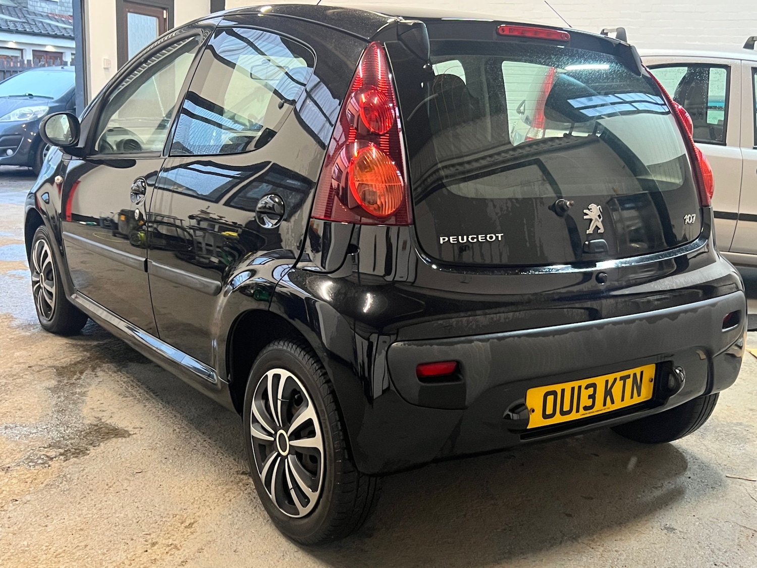 Used Peugeot 107 2013 for sale - 77516499: Photo 2