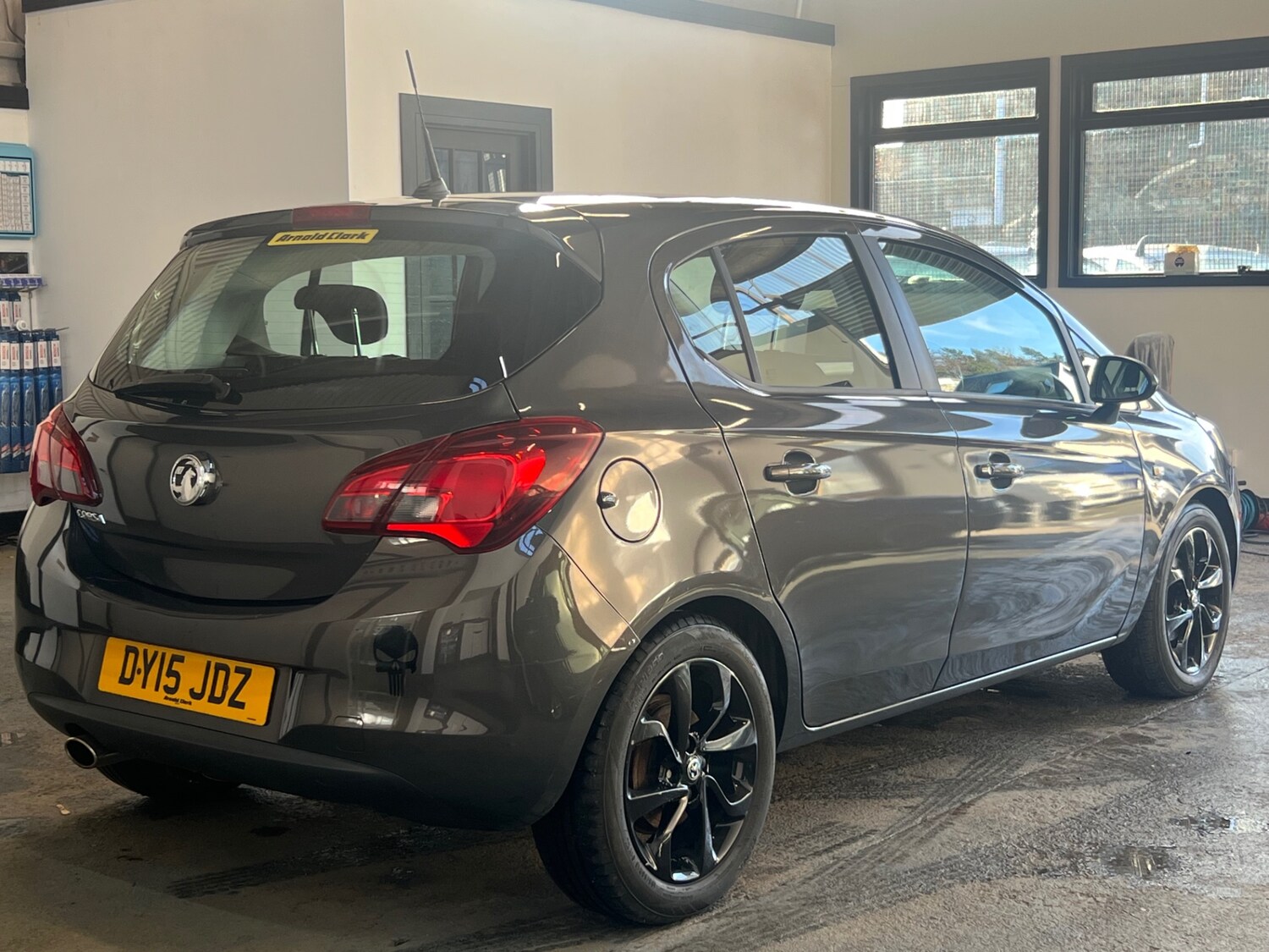 Used Vauxhall Corsa 2015 for sale - 77329588: Photo 4