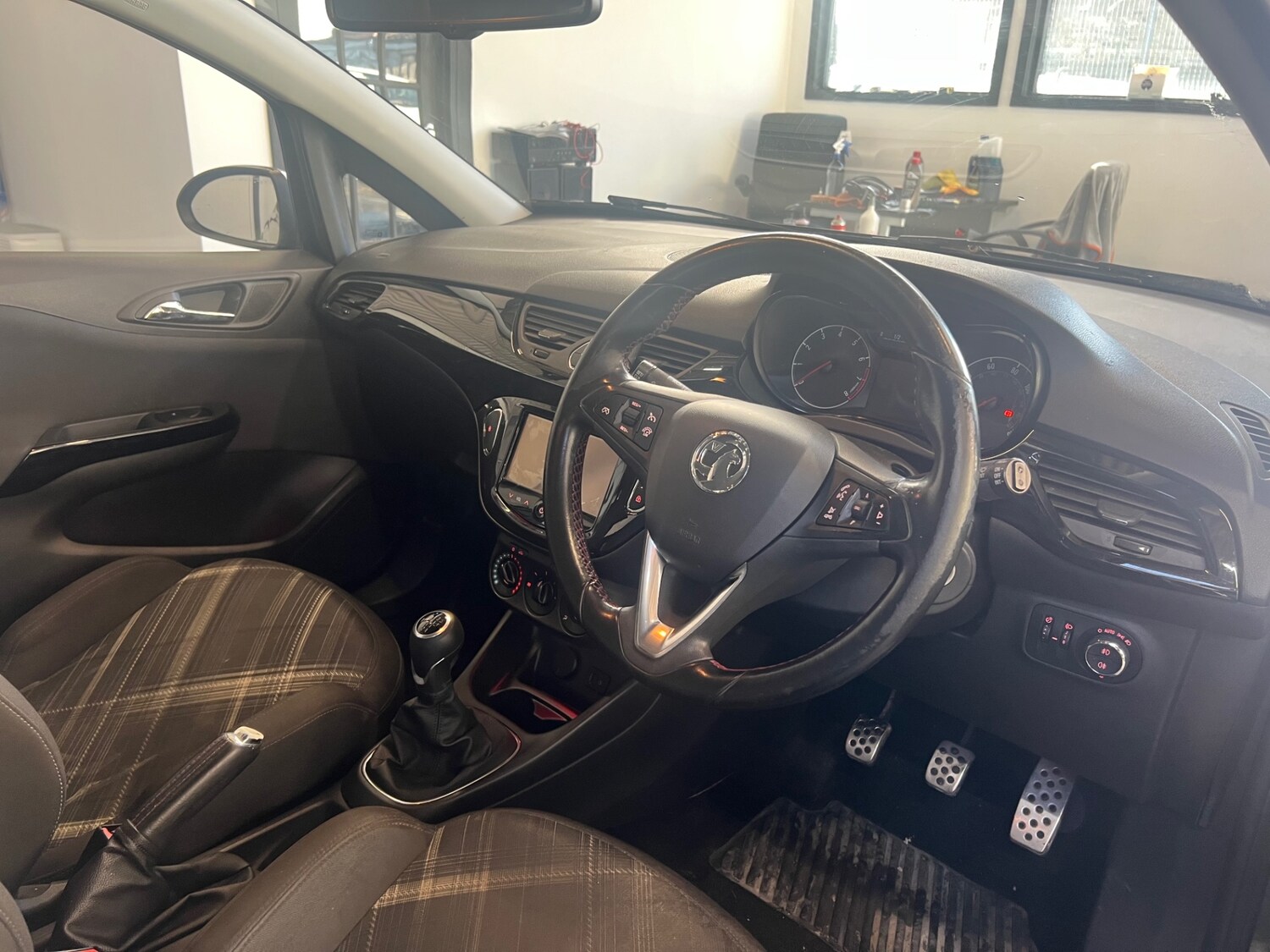 Used Vauxhall Corsa 2015 for sale - 77329588: Photo 5