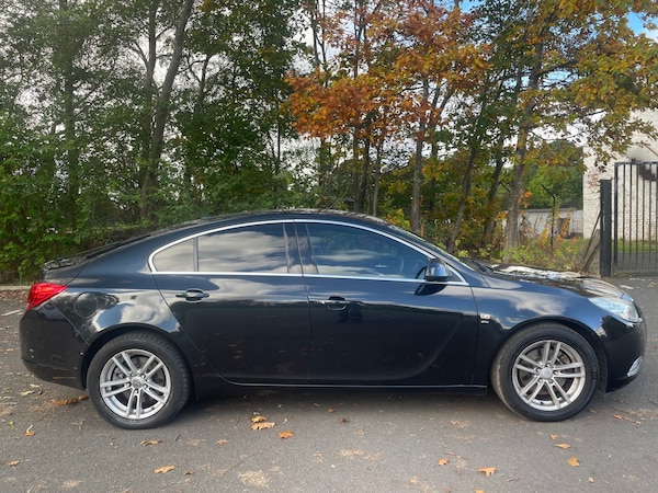 Used Vauxhall Insignia 2011 for sale - 76250778: Photo 8