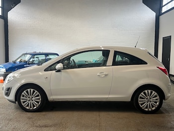 Used Vauxhall Corsa 2011 for sale - 78268107: Photo