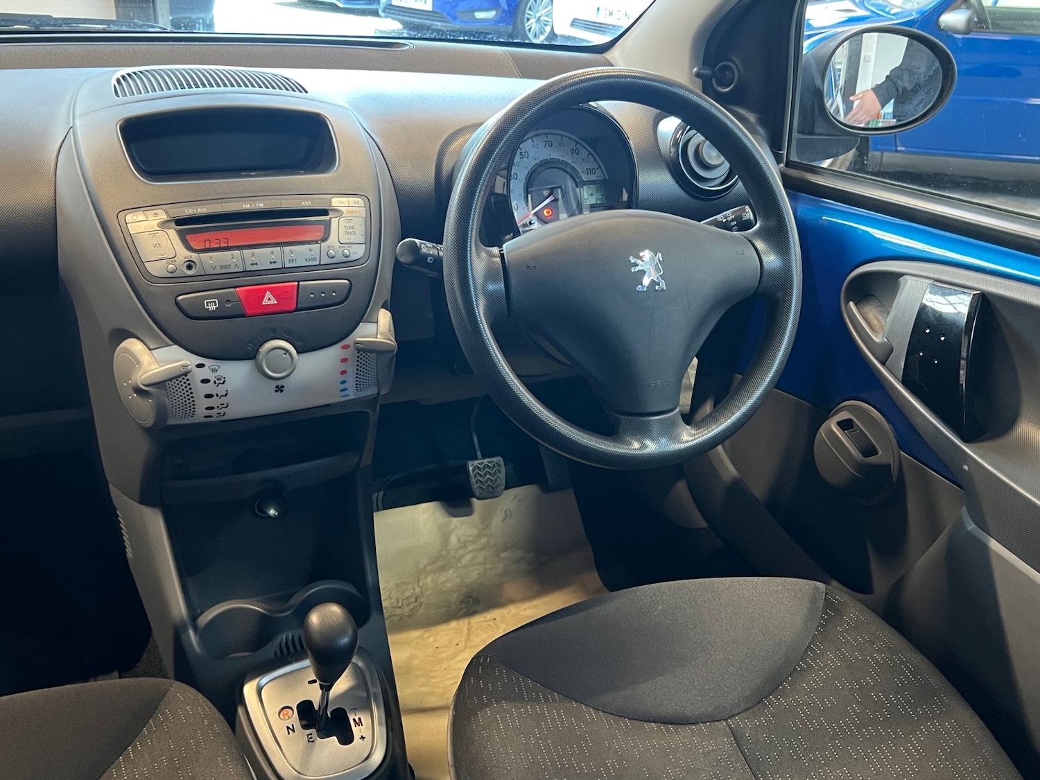 Used Peugeot 107 2009 for sale - 77095401: Photo 15