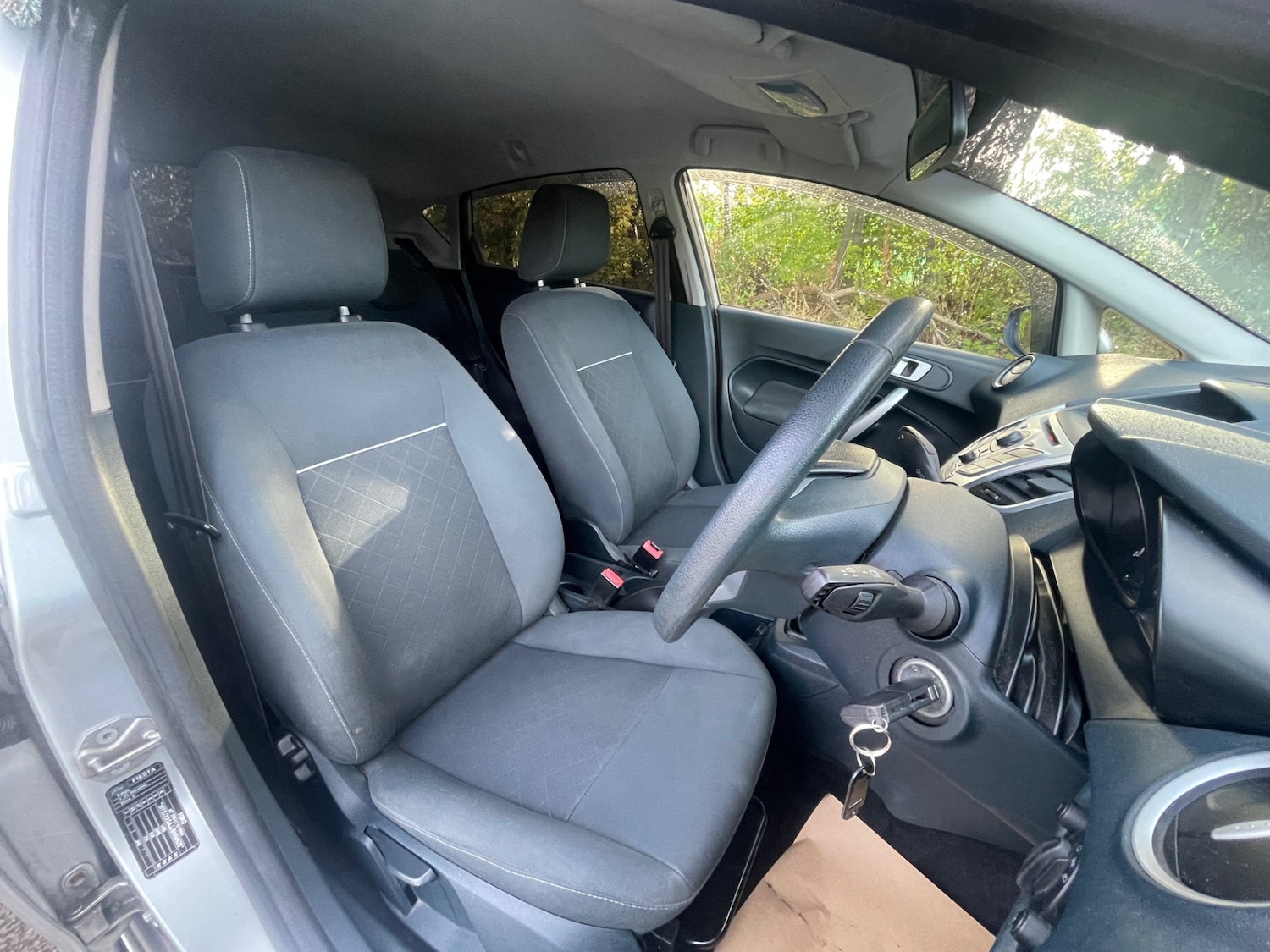 Used Ford Fiesta 2011 for sale - 75999997: Photo 11