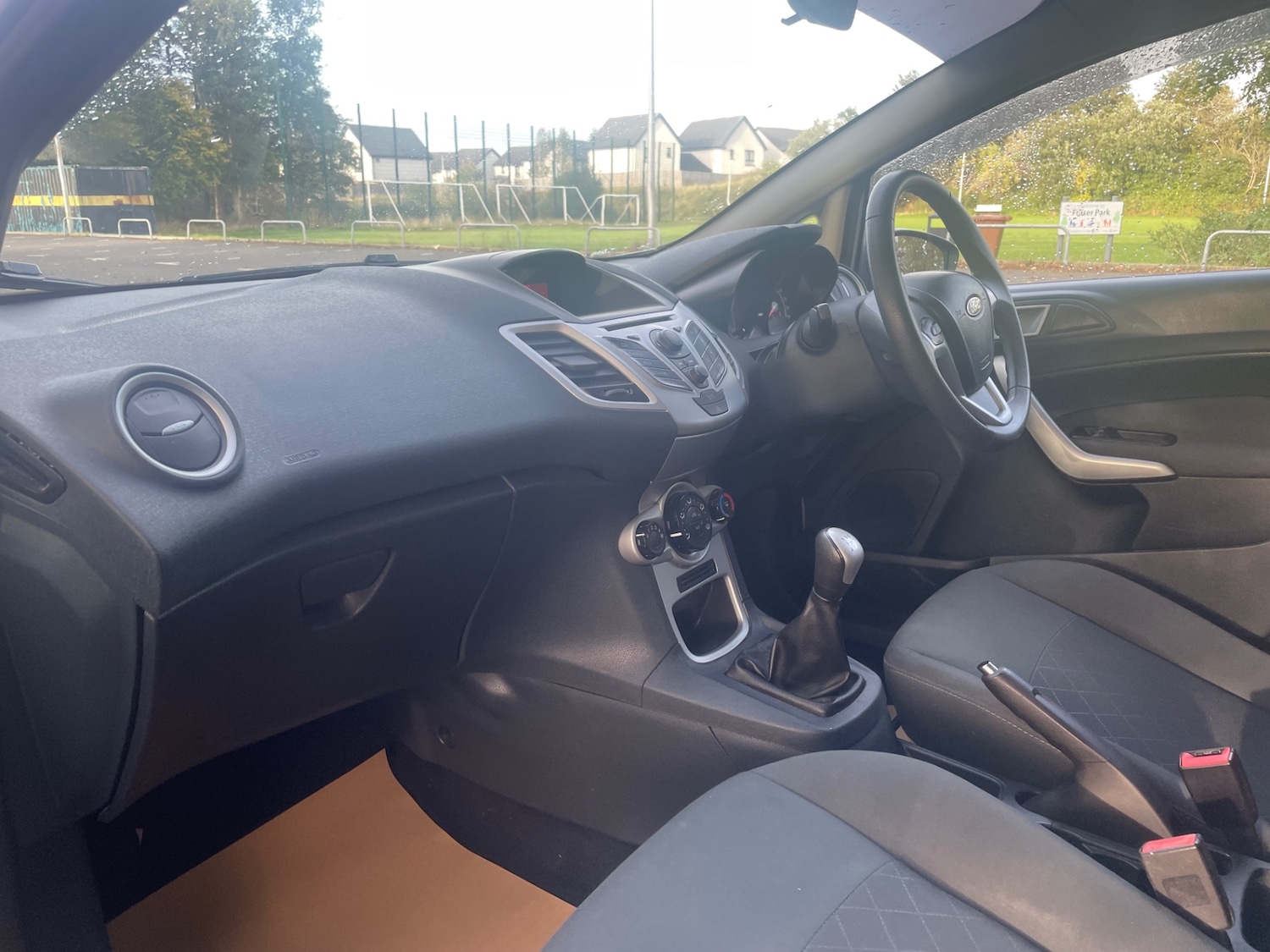 Used Ford Fiesta 2011 for sale - 75999997: Photo 12