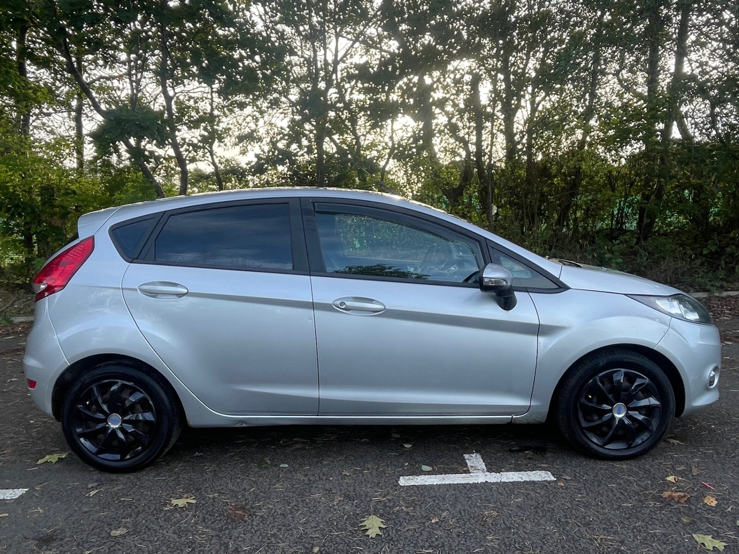 Used Ford Fiesta 2011 for sale - 75999997: Photo 8