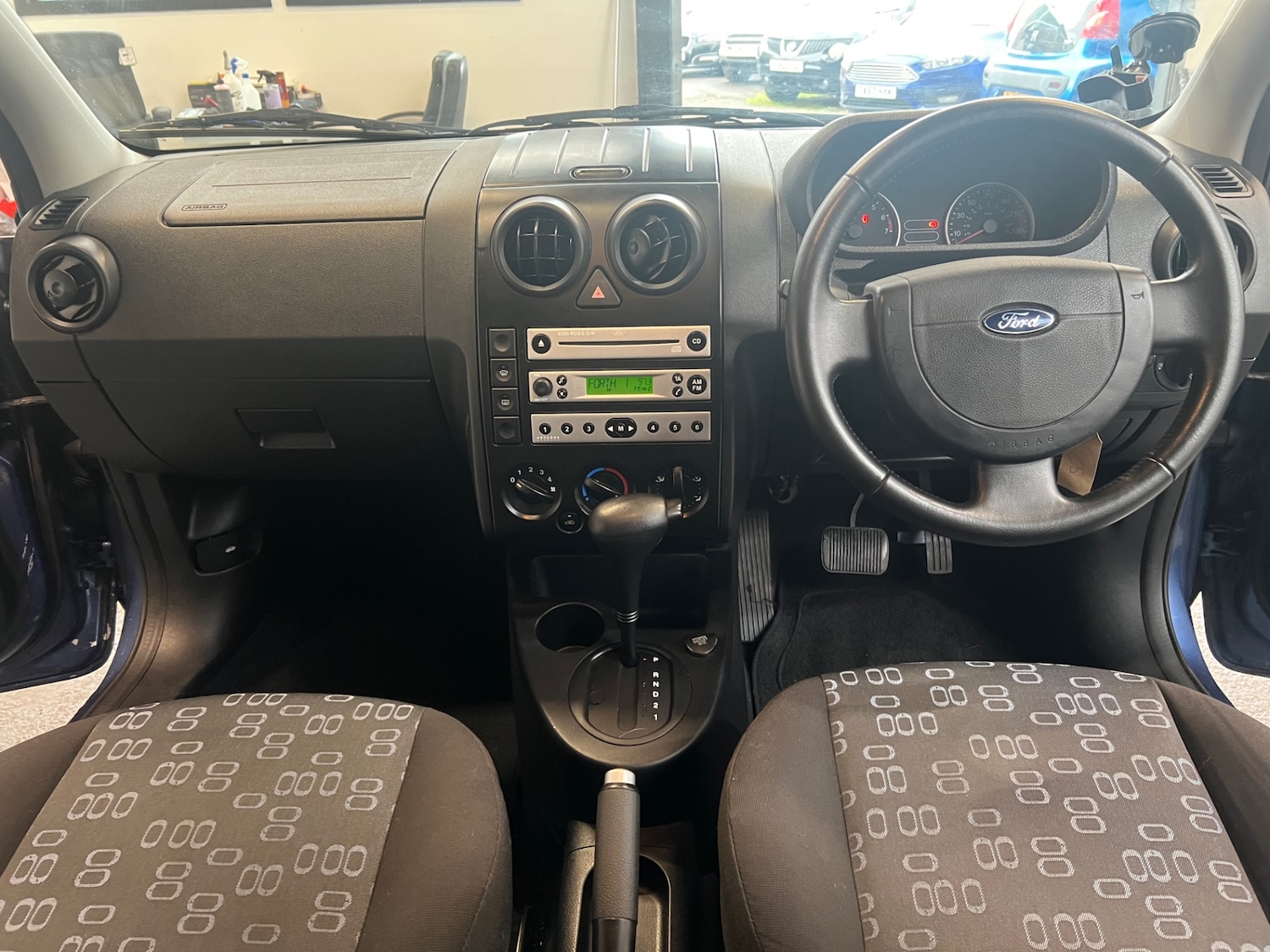 Used Ford Fusion 2005 for sale - 76525798: Photo 14