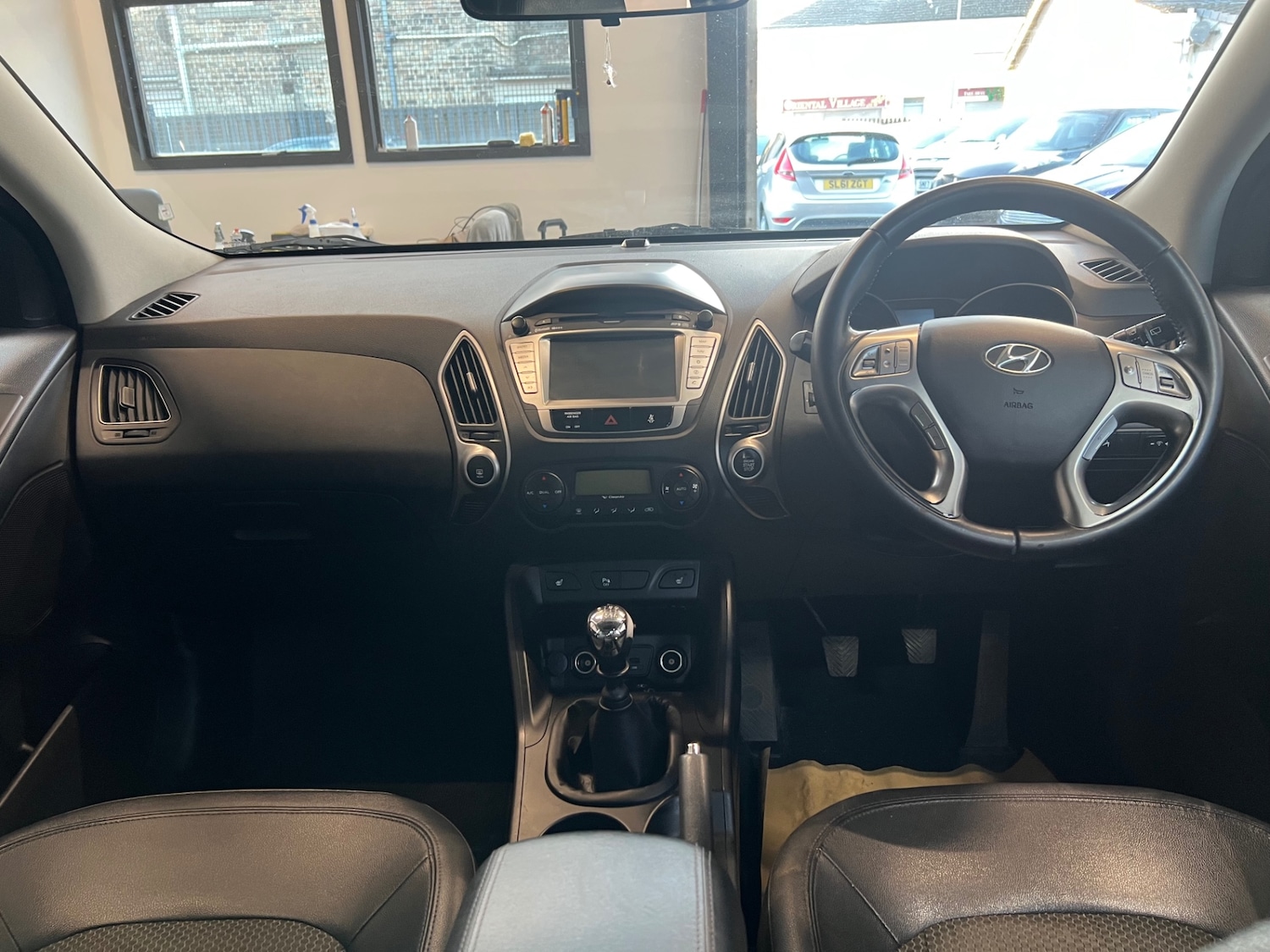 Used Hyundai Ix35 2011 for sale - 76637236: Photo 14