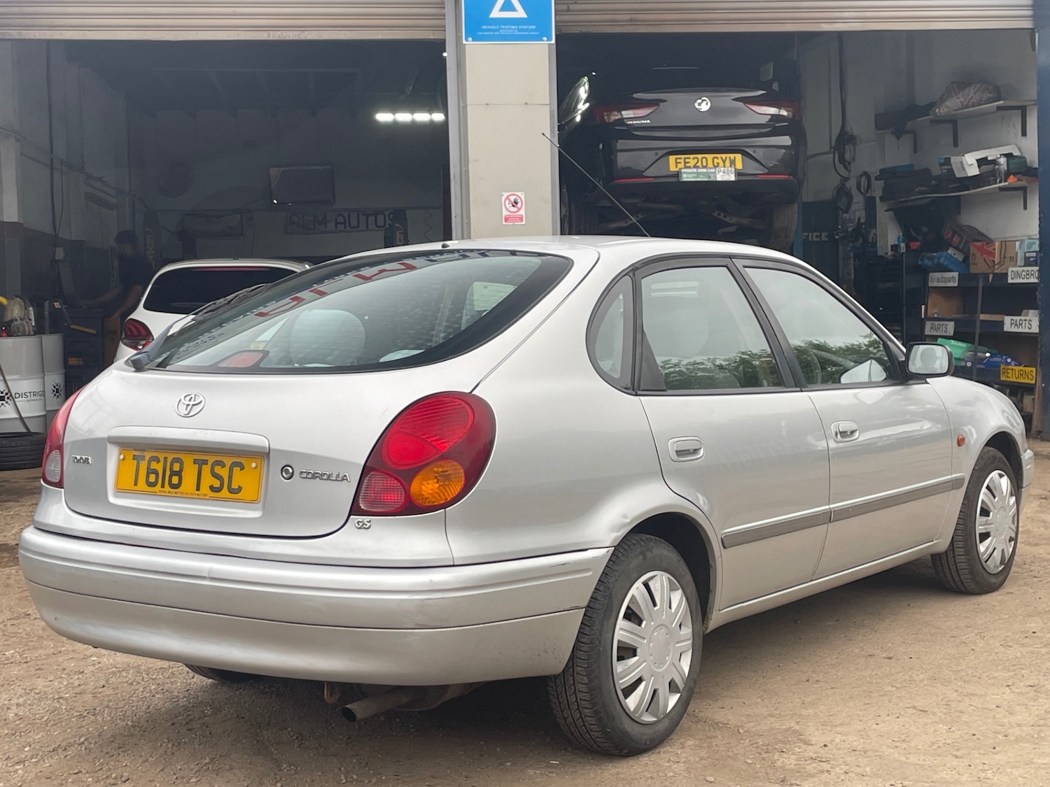Vehicle 5