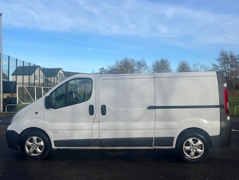 Used Vauxhall Vivaro 2010 for sale - 77516515: Photo