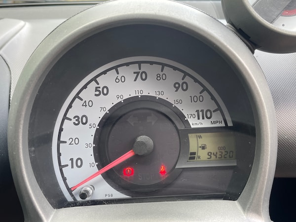 Used Peugeot 107 2014 for sale - 76063093: Photo 10