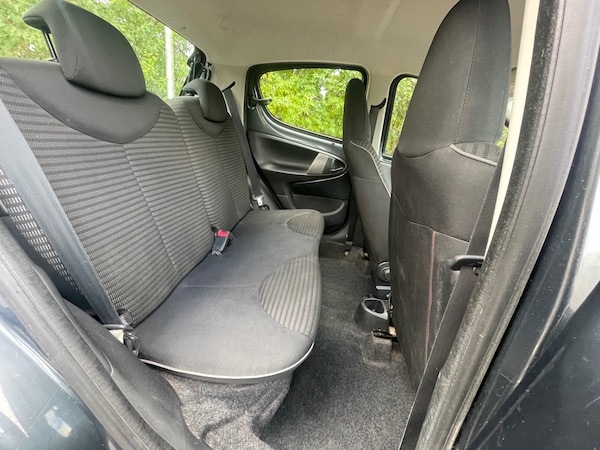 Used Peugeot 107 2014 for sale - 76063093: Photo 16