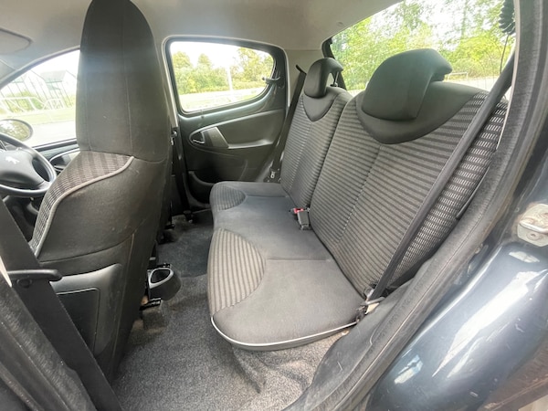 Used Peugeot 107 2014 for sale - 76063093: Photo 17