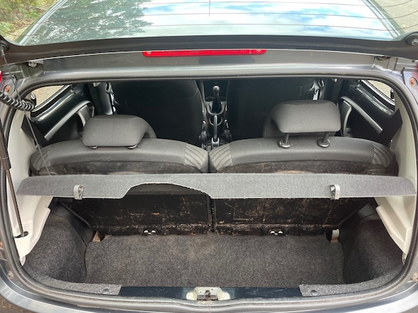 Used Peugeot 107 2014 for sale - 76063093: Photo 18
