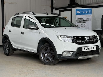 Used Dacia Sandero Stepway 2016 for sale - 79407474: Photo
