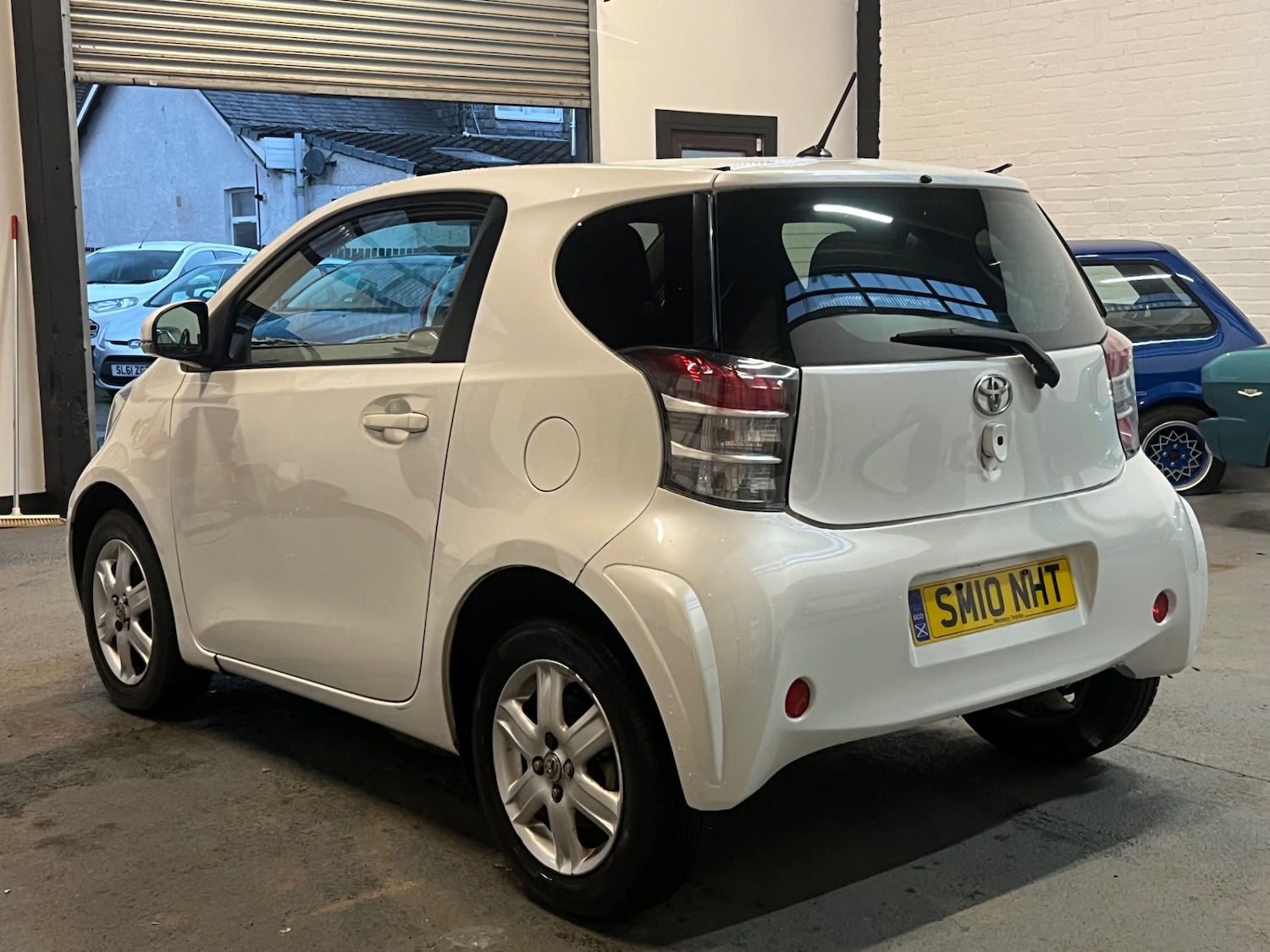 Used Toyota IQ 2010 for sale - 76853897: Photo 5