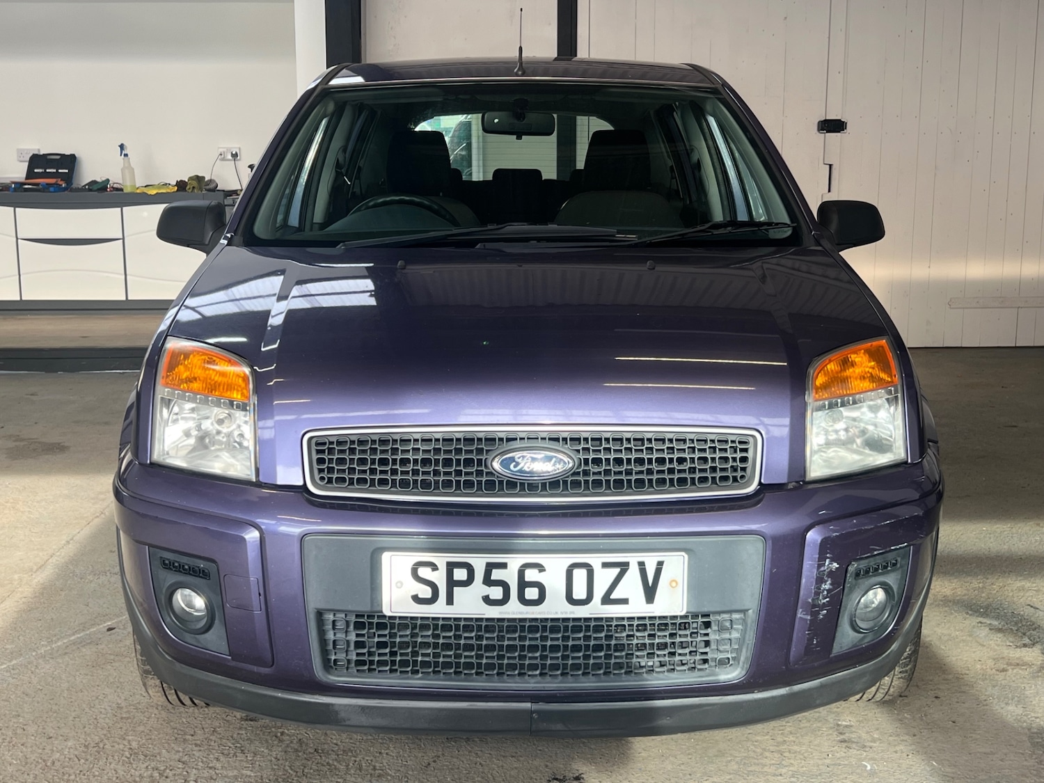 Used Ford Fusion 2006 for sale - 78011353: Photo 2