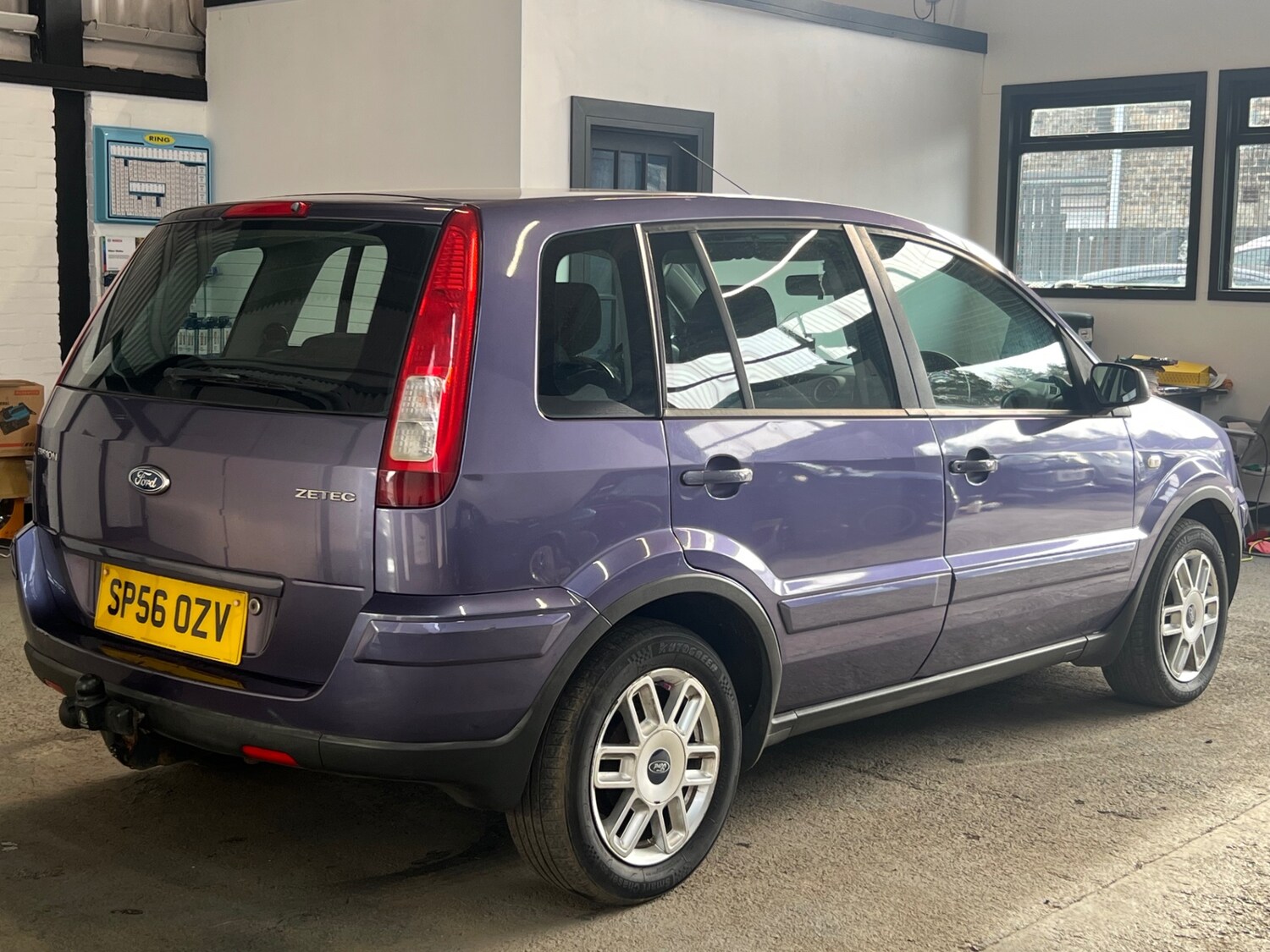 Used Ford Fusion 2006 for sale - 78011353: Photo 7