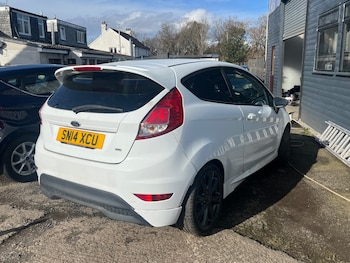 Used Ford Fiesta 2014 for sale - 77715805: Photo