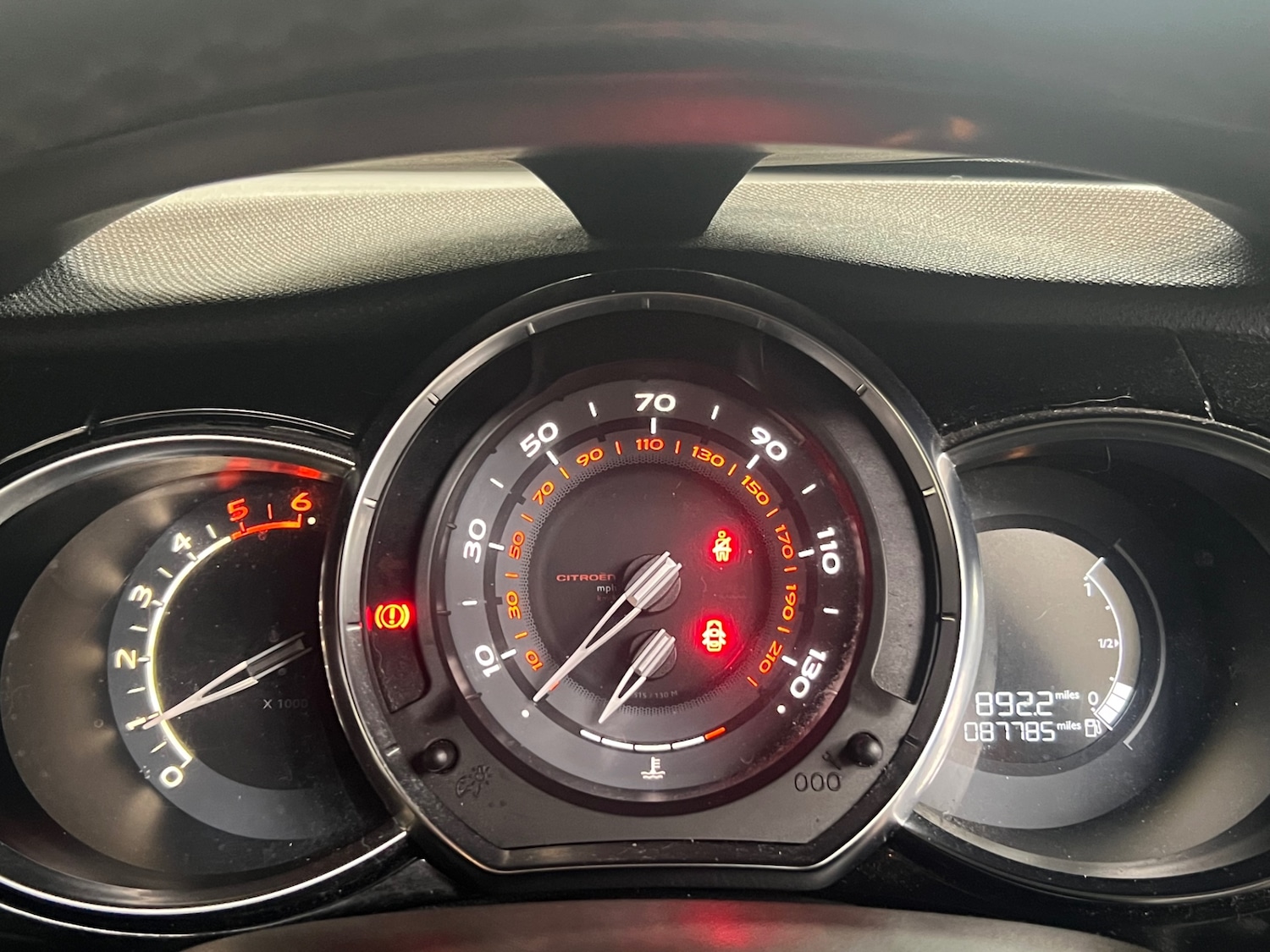 Used Citroen DS3 2013 for sale - 77516530: Photo 10