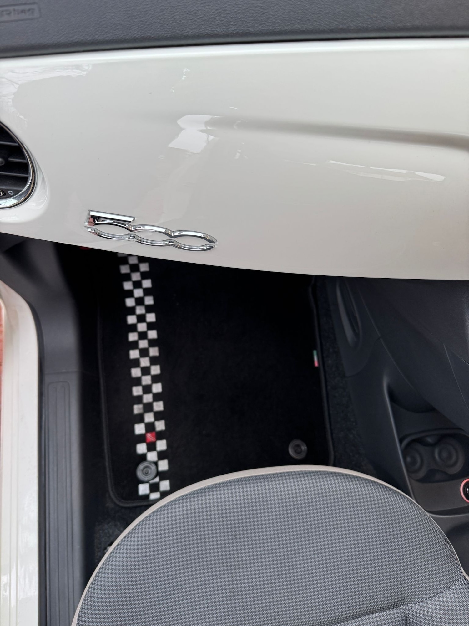 Used Fiat 500 2015 for sale - 77416820: Photo 24